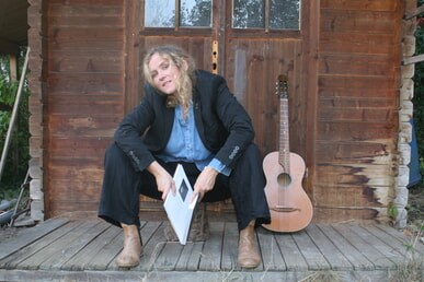 Konzert & Lesung mit Sarah Brendel