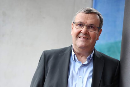 Zwischen Kreiss&auml;ge, Kloster und Konzern - Bruder Helmut Ro&szlig;kopf