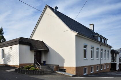 Vereinshaus Altenseelbach, Obere Reihe 20