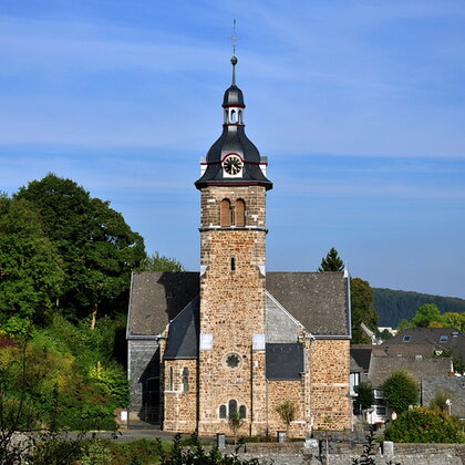 Evangelische Kirche Neunkirchen, Kirchstr. 19